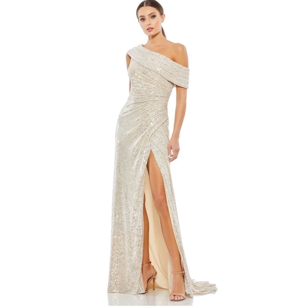 Mac Duggal Asymmetric Sequined Gown size 6